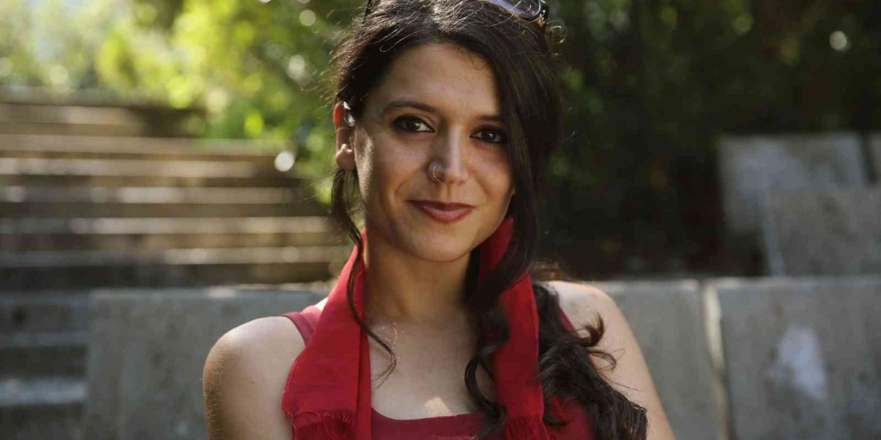 Multimedya Sanatçısı Kadın, Sinemacıları Cesaretlendiriyor