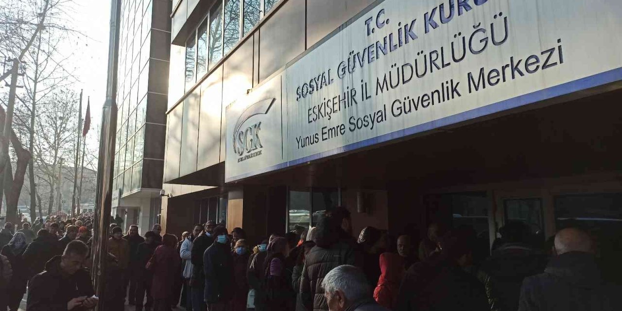 Eyt Kararını Yeni Yıl Hediyesi Olarak Değerlendirdiler