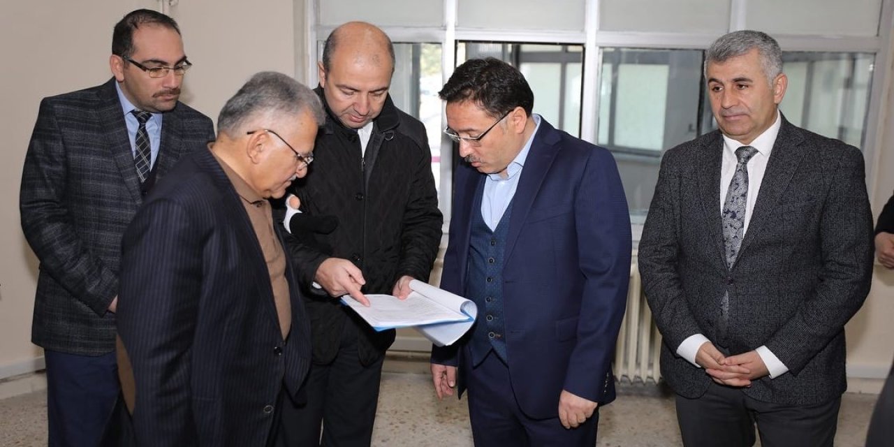 Vali Çiçek Ve Başkan Büyükkılıç’tan Engelli Vatandaşlara Kooperatif Müjdesi