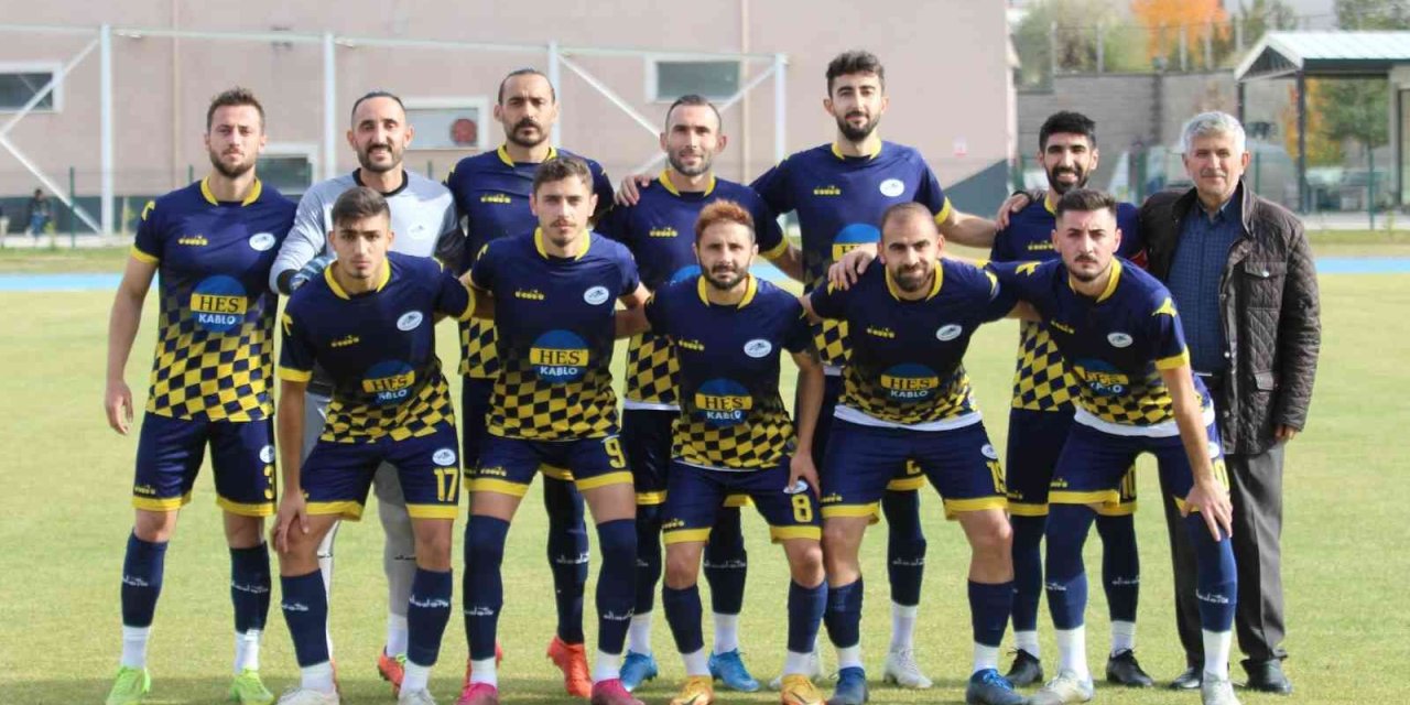 Hacılar Erciyesspor İlk Yarıda 23 Puan Topladı