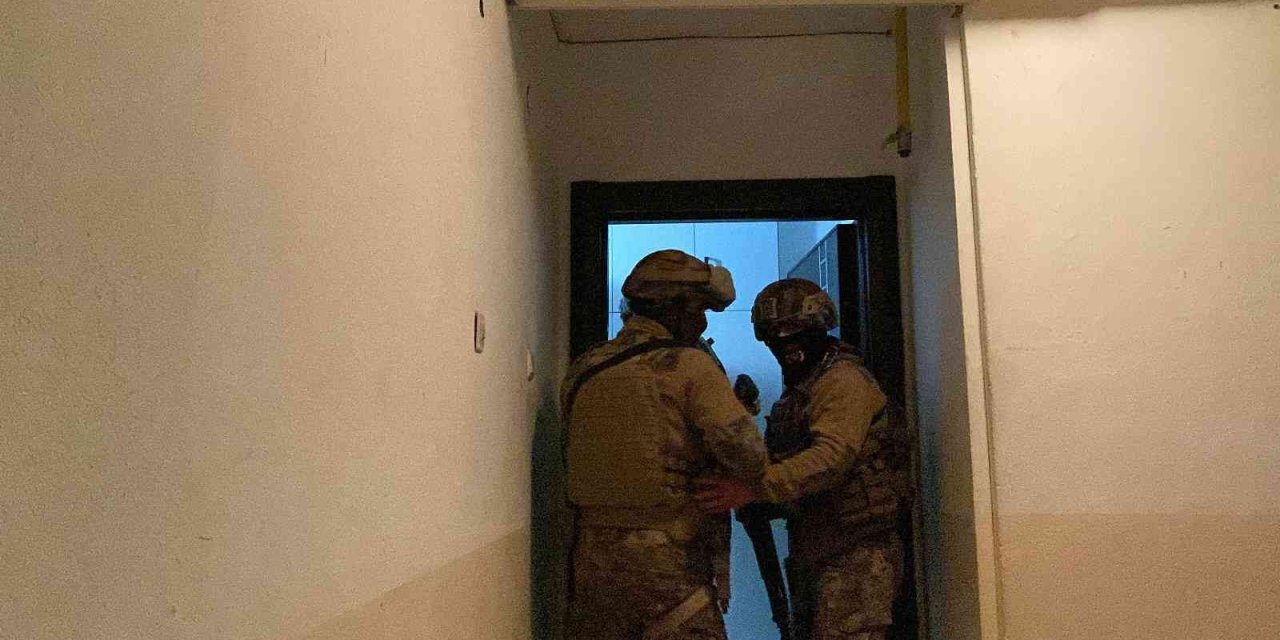 Mersin’de Organize Suç Örgütü Operasyonu: 14 Gözaltı Kararı