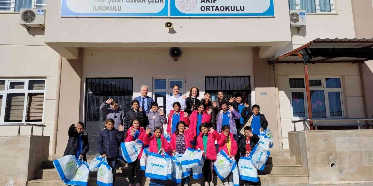 Bahçeşehir Koleji Konyaaltı Kampüsü Velilerinden Köy Okuluna Destek