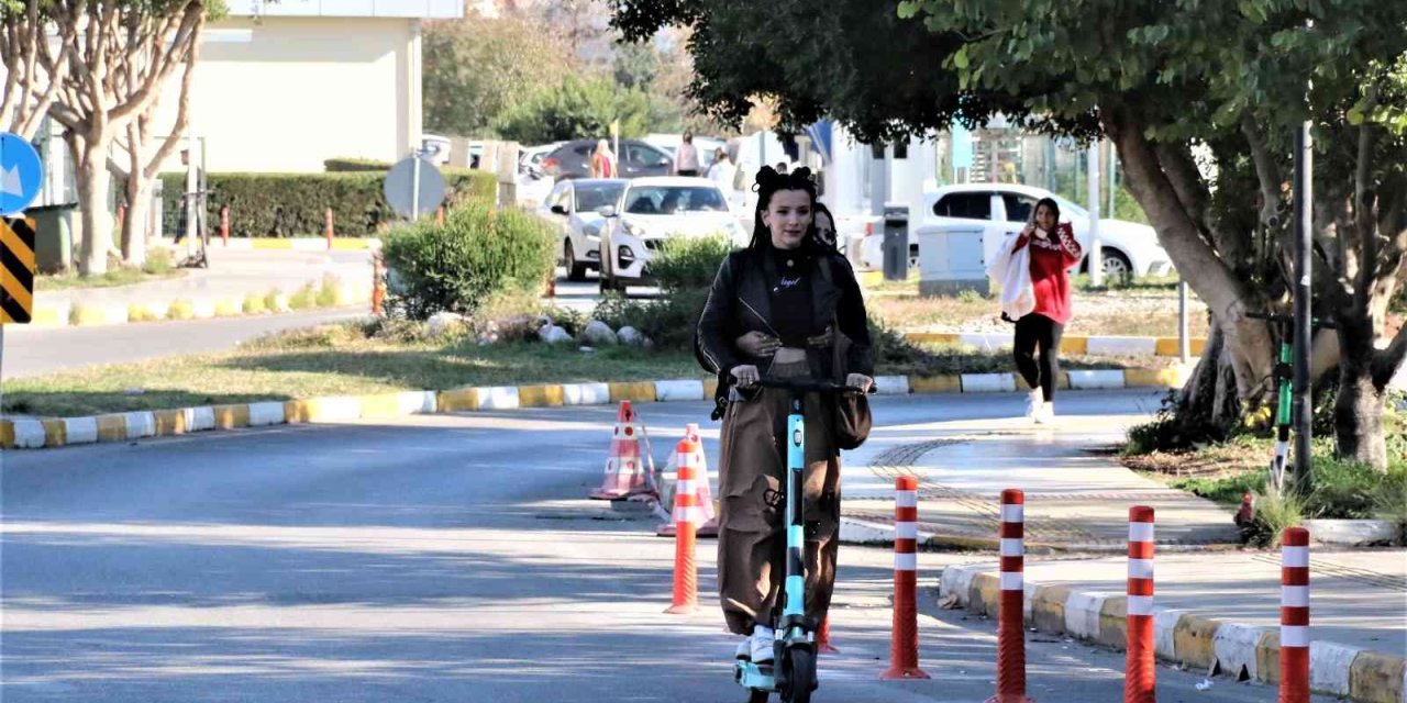 Antalya’da Scooterlar 50 Kilometre Hızın Üzerinde Yollarda Kullanılamayacak