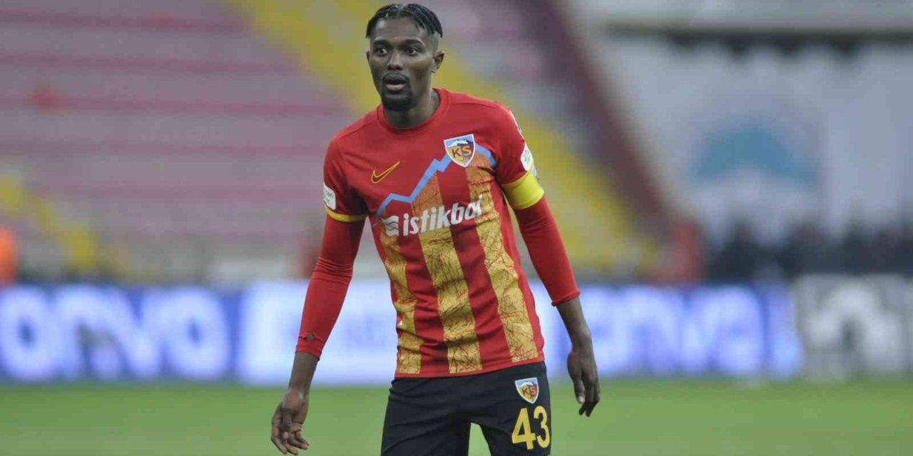 Bernard Mensah 3. Golünü Attı