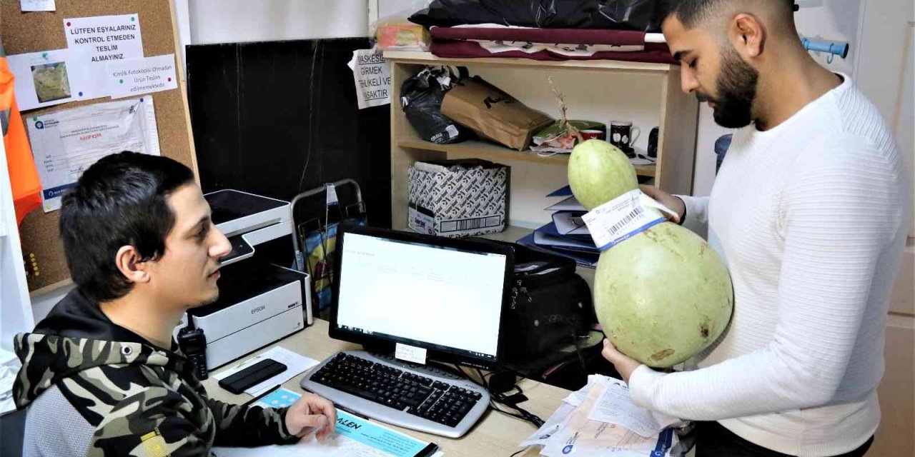 Antalya'da Halk Otobüsünde Su Kabağını Bile Unutarak ’Bu Kadar Da Olmaz’ Dedirttiler