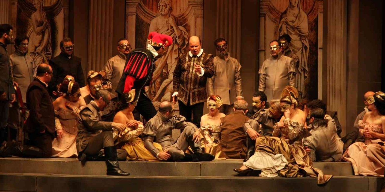 Mdob, Rigoletto Operasını Sahneleyecek
