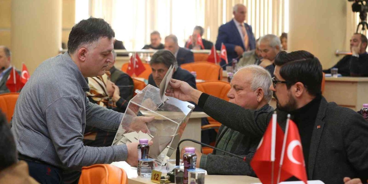 Kepez Belediyesi’nde  2023’ün İlk Meclis Toplantısı Yapıldı