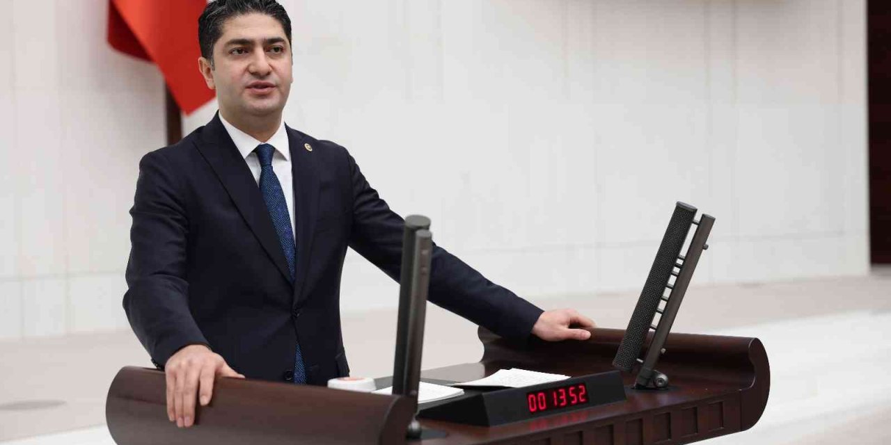 Mhp’li Özdemir, Engelli Öğrenciler İçin Geri Ödemesiz Eğitim Bursu Kanun Teklifi Verdi