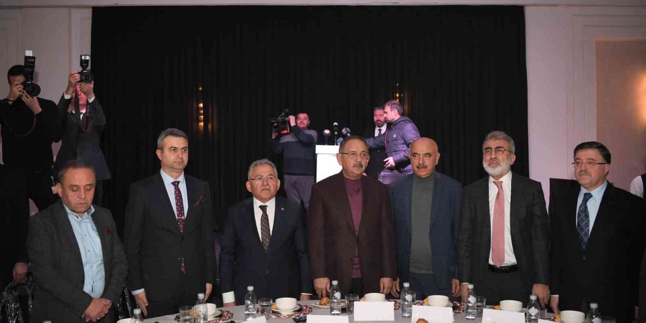 Başkan Büyükkılıç, Özhaseki İle Birlikte "arabaşı" Programına Katıldı