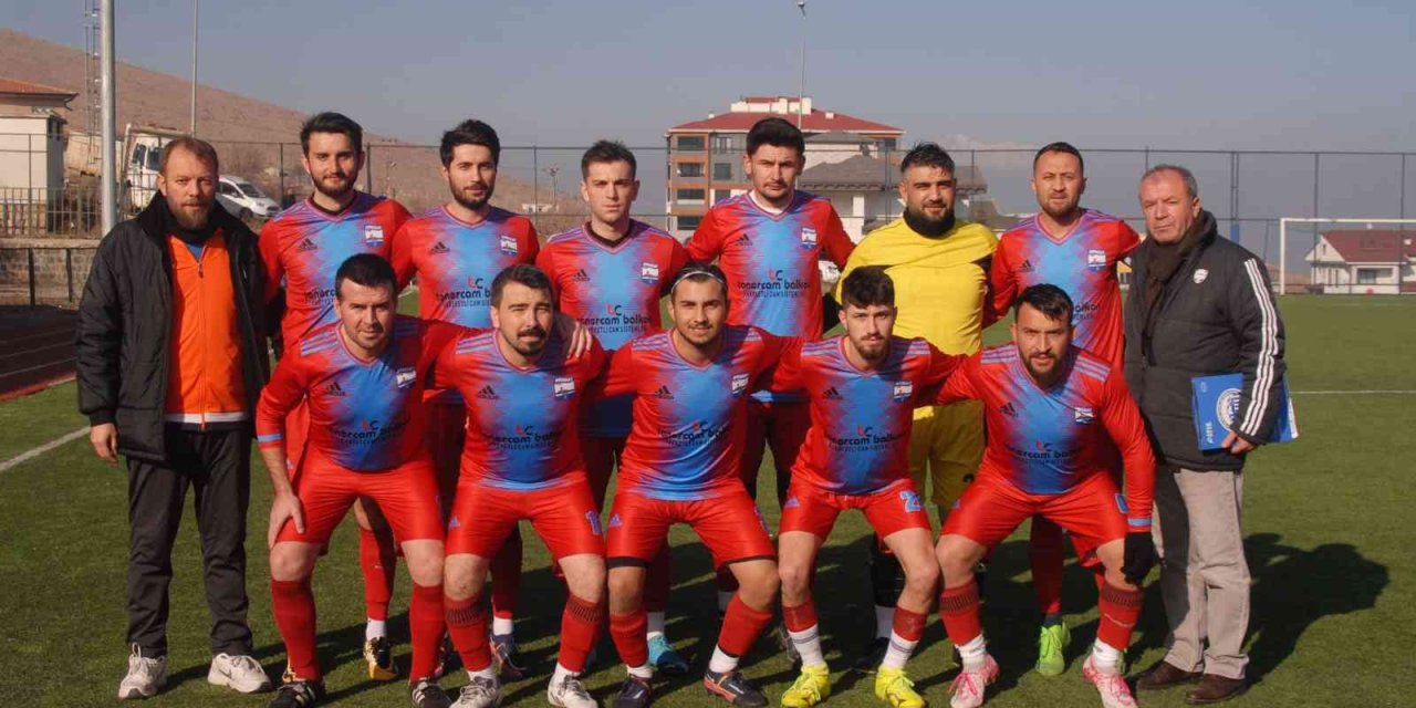 Yahyalıspor: 4 - Amaratspor: 0