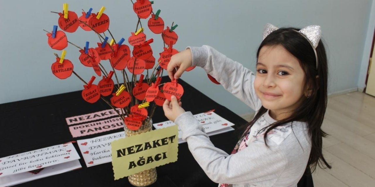 Okullarda "iletişim Ve Nezaket Kulüpleri" Kuruldu