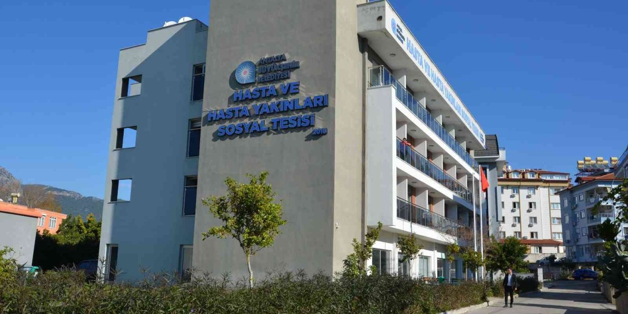 Antalya’da 1 Yılda Bin 810 Vatandaşa 27 Bin 980 Geceleme Hizmeti Verildi