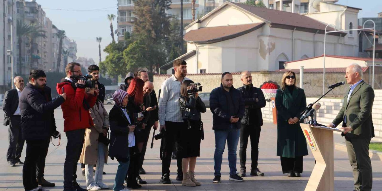 Mersin’de 10 Ocak Çalışan Gazeteciler Günü Kutlandı