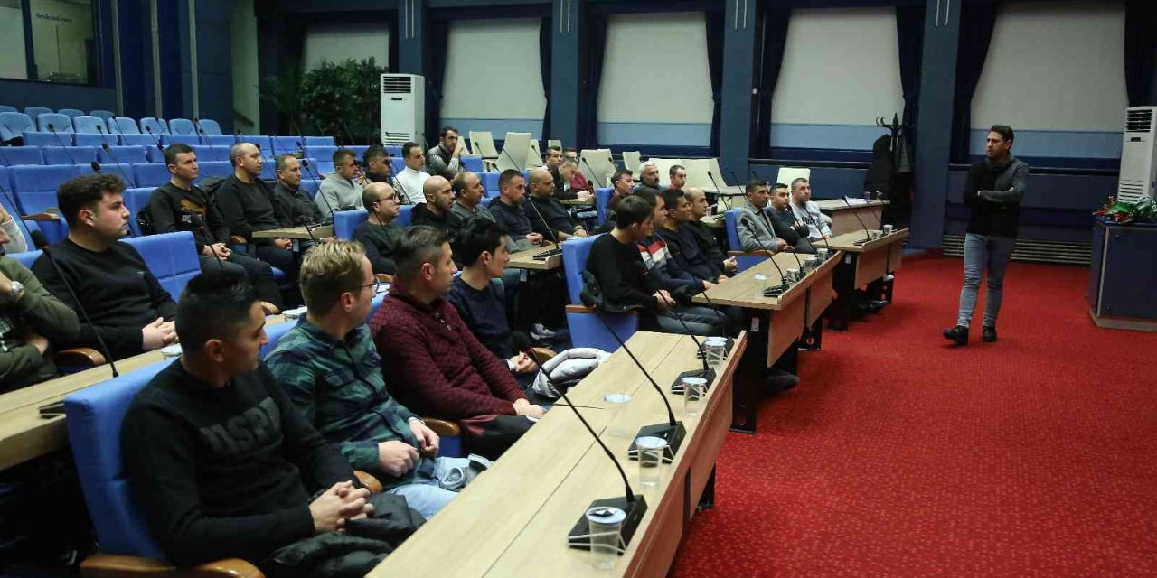 Büyükşehirden Yeni İtfaiye Personellerine İş Güvenliği Eğitimi