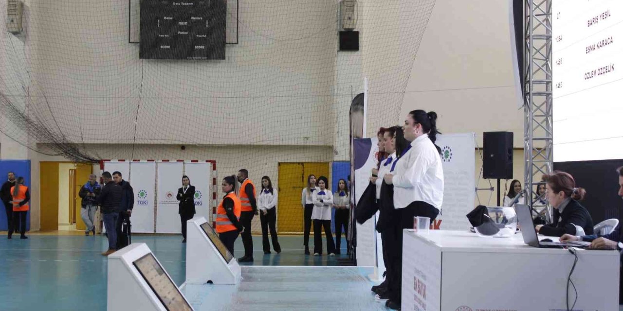 Eskişehir’de ’ilk Evim, İlk İş Yerim’ Kura Heyecanı