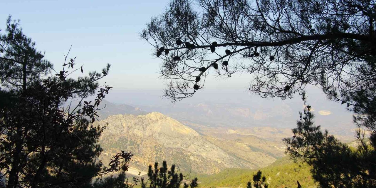 Eskişehir Trekking Grubu Samrı’dan Çaltı’ya Doğru Yürüyüş Yaptı