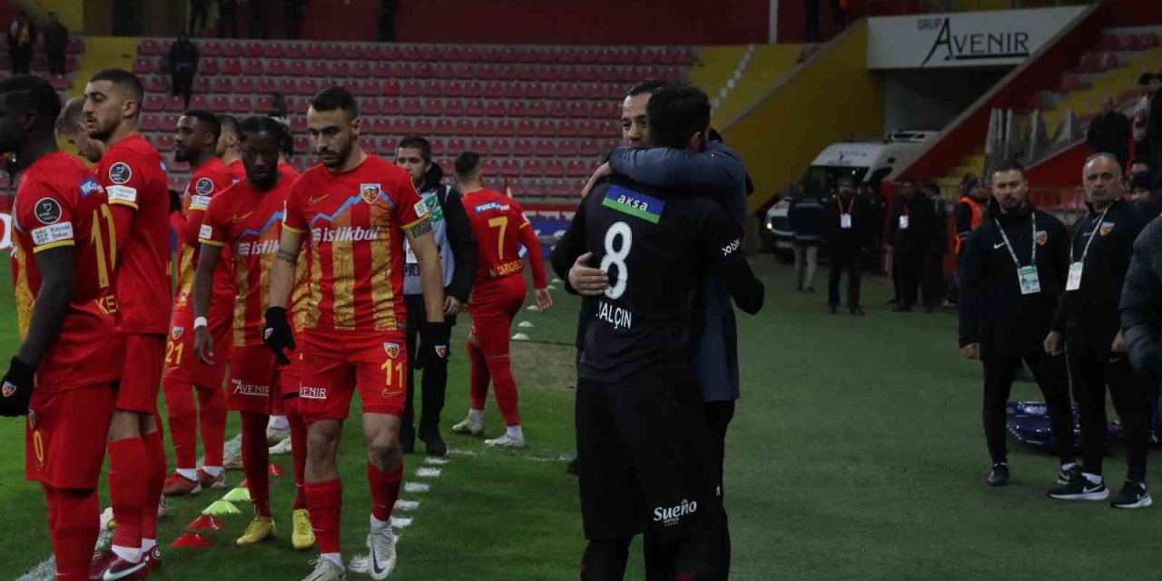 Spor Toto Süper Lig: Kayserispor: 1 - Sivasspor: 0 (maç Devam Ediyor)