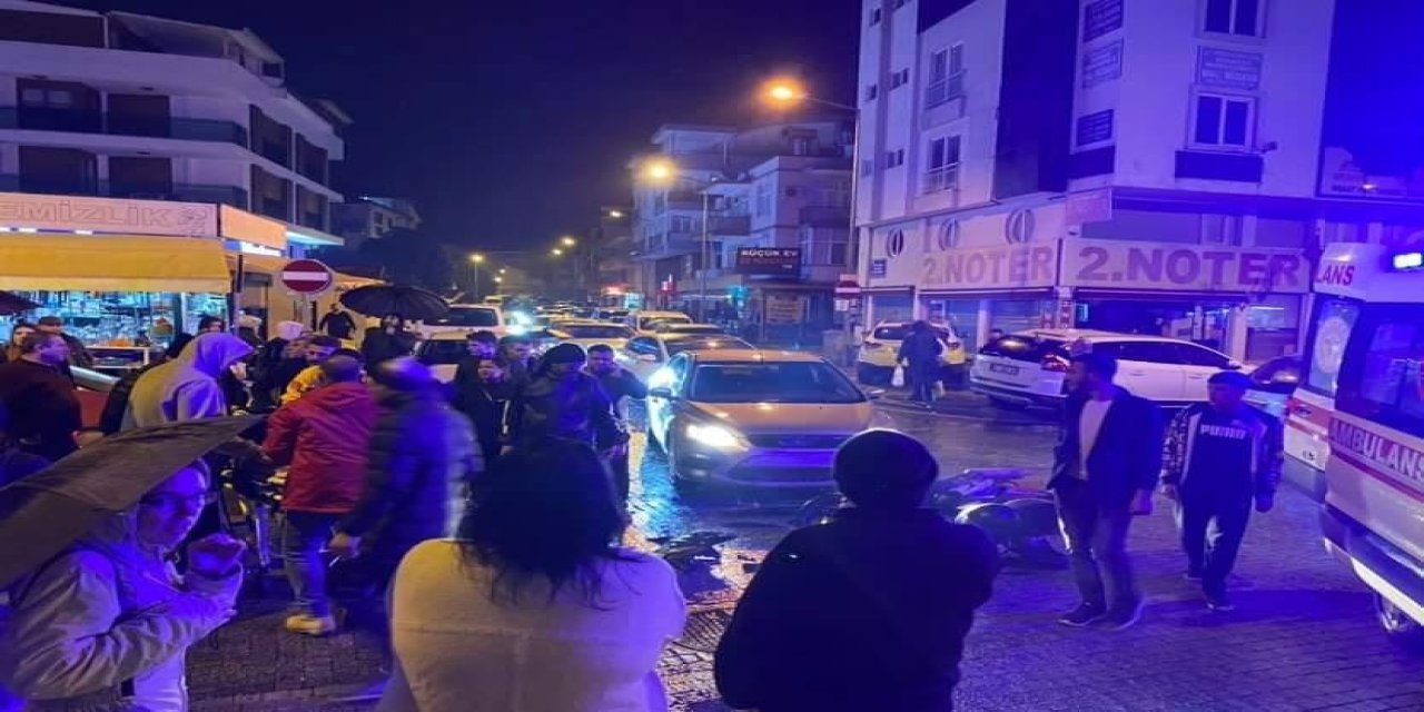Antalya'da Otomobile Çarpan Elektrikli Bisiklet Sürücüsü Ölümden Döndü