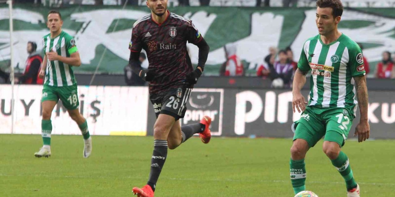 Spor Toto Süper Lig: Konyaspor: 1 - Beşiktaş: 0 (ilk Yarı)