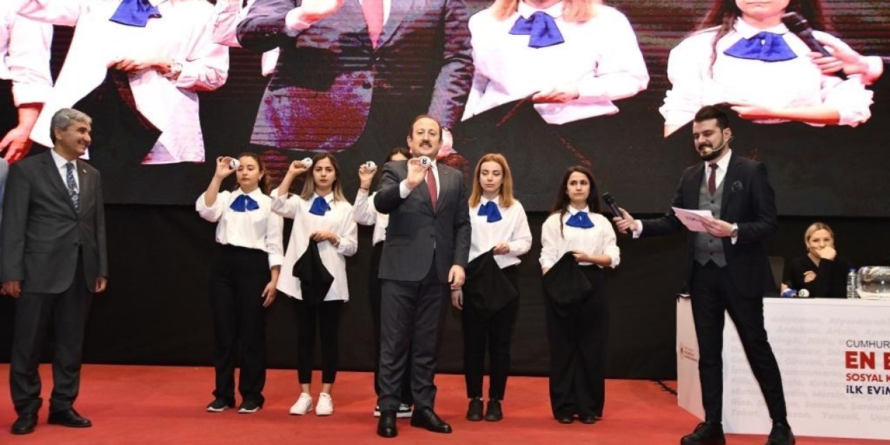 Mersin'de Toki Kura Çekimi Vali Pehlivan’ın Katılımıyla Başladı