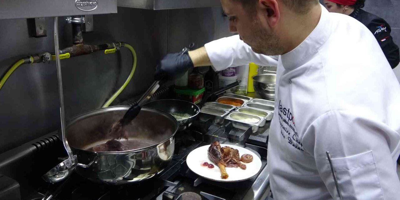 Bu Da Vişneli Kuzu İncik