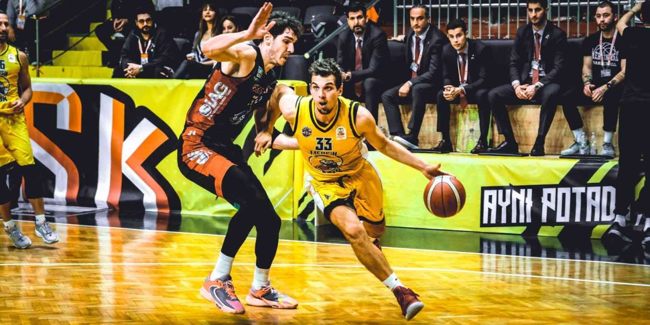 Mersin Büyükşehir Basket Evinde Galip Geldi