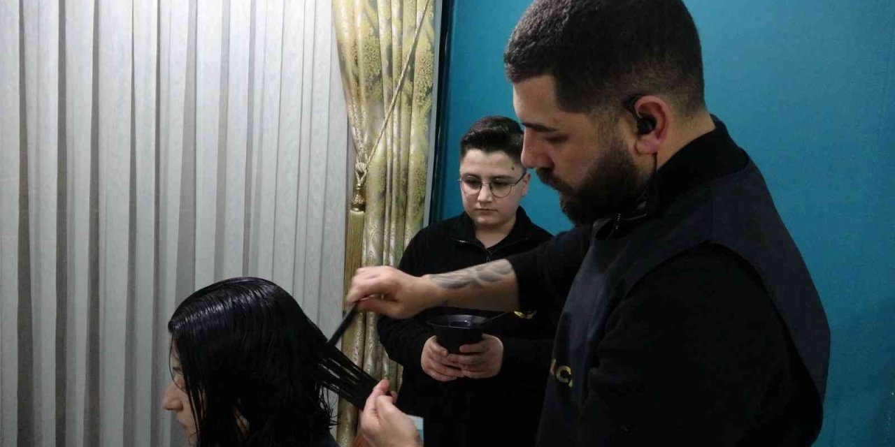 Tasarımcı Kuaför Osman Balcı, 2023 Yılı Saç Trendlerini Değerlendirdi