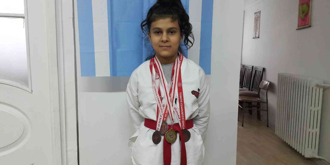 Eskişehir’de Yaşayan Iraklı Türk Kızın Taekwondo Başarısı