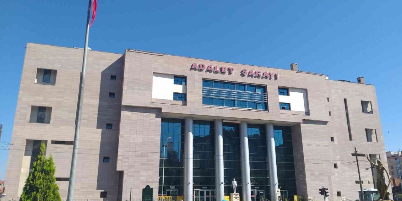 Zimmetine 9 Milyon Lira Geçiren Banka Şube Müdürüyle İlgili Yeni Detaylar Ortaya Çıktı