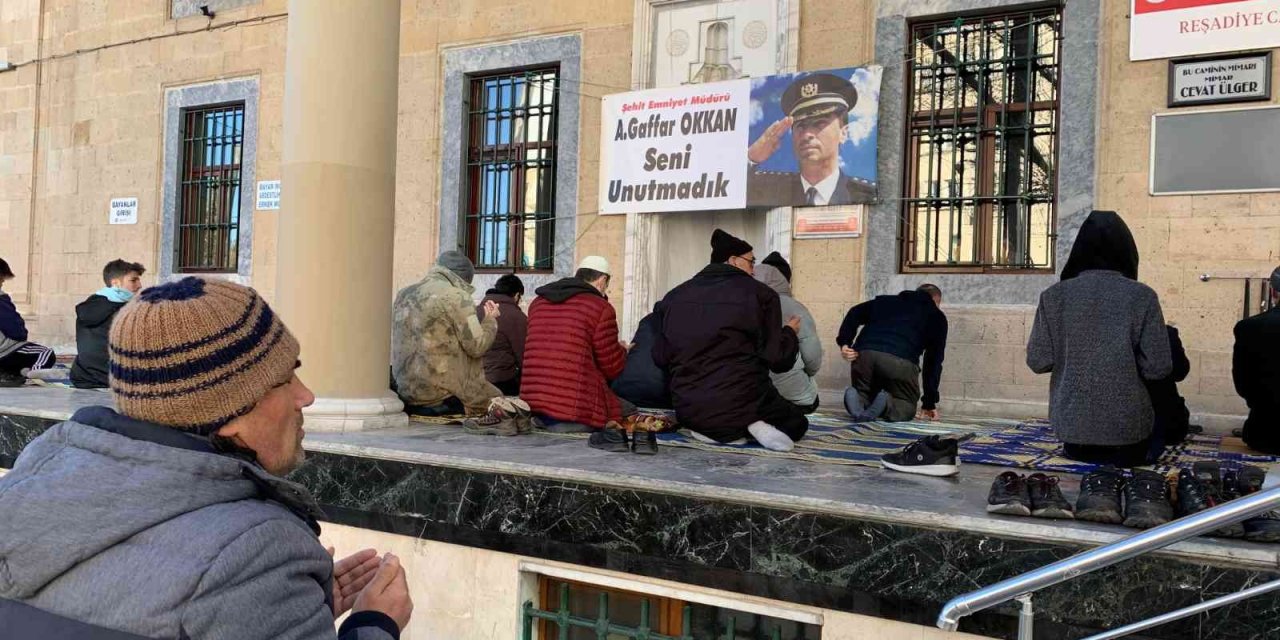 Gaffar Okan Eskişehir’de De Unutulmadı