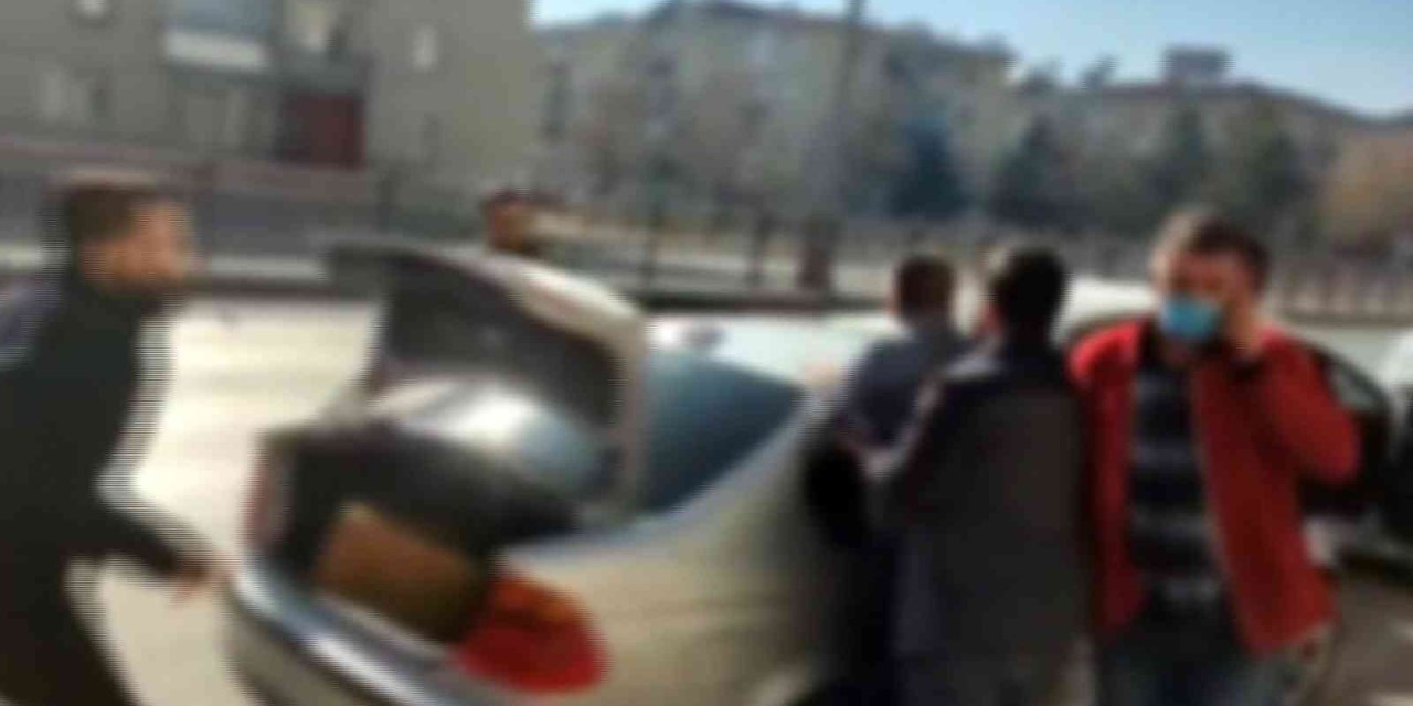 Kayseri’de Yaklaşık 10 Milyon Tl Değerinde Sıvı Uyuşturucu Ele Geçirildi