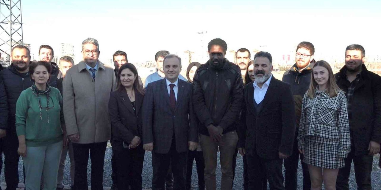 Erü Rektörü Altun, Erütam’ı Ziyaret Etti