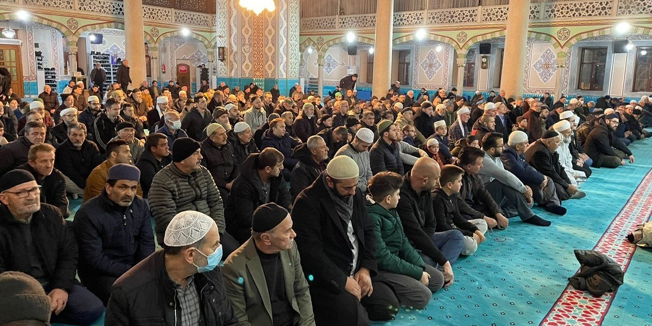 Kur’an-ı Kerim’in Yakılmasına Eskişehir’den Tepki