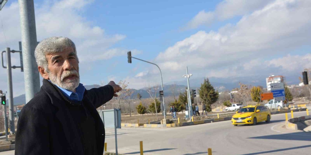 Acılı Baba, Oğlunu Kaybettiği Kazada Sürücünün Serbest Bırakılmasına İsyan Etti