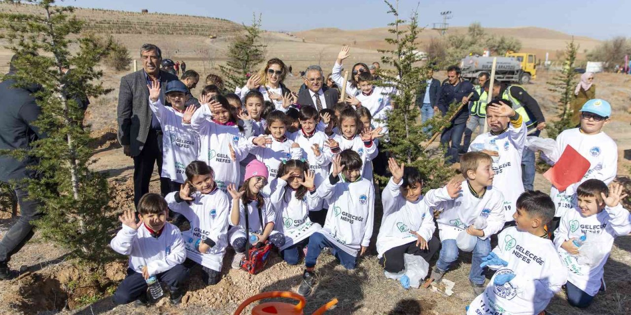 Başkan Büyükkılıç: “daha Yeşil Ve Daha Yaşanabilir Bir Kayseri İçin Çalışıyoruz”