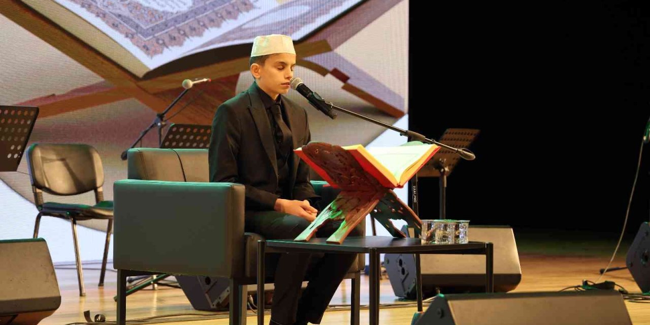 Talas’ta Muhteşem Kur’an-ı Kerim Ziyafeti