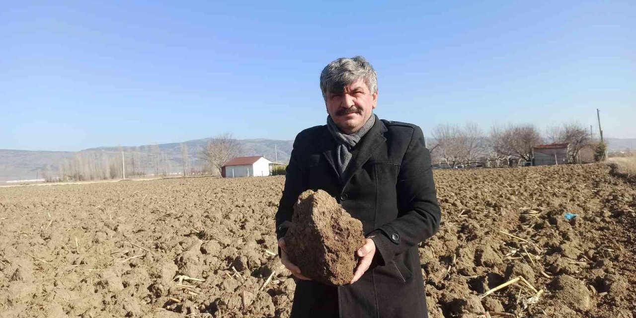 Son 20 Yılın En Kurak Kışı Yaşanan Eskişehir’de Çiftçi Yağış Bekliyor