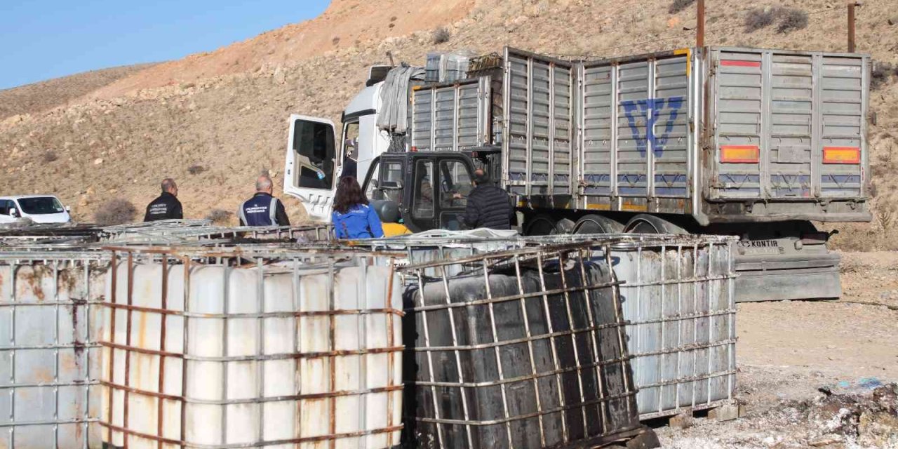 Konya’da Çevreye Kimyasal Atık Atan 4 Kişiye 73 Milyon Ceza