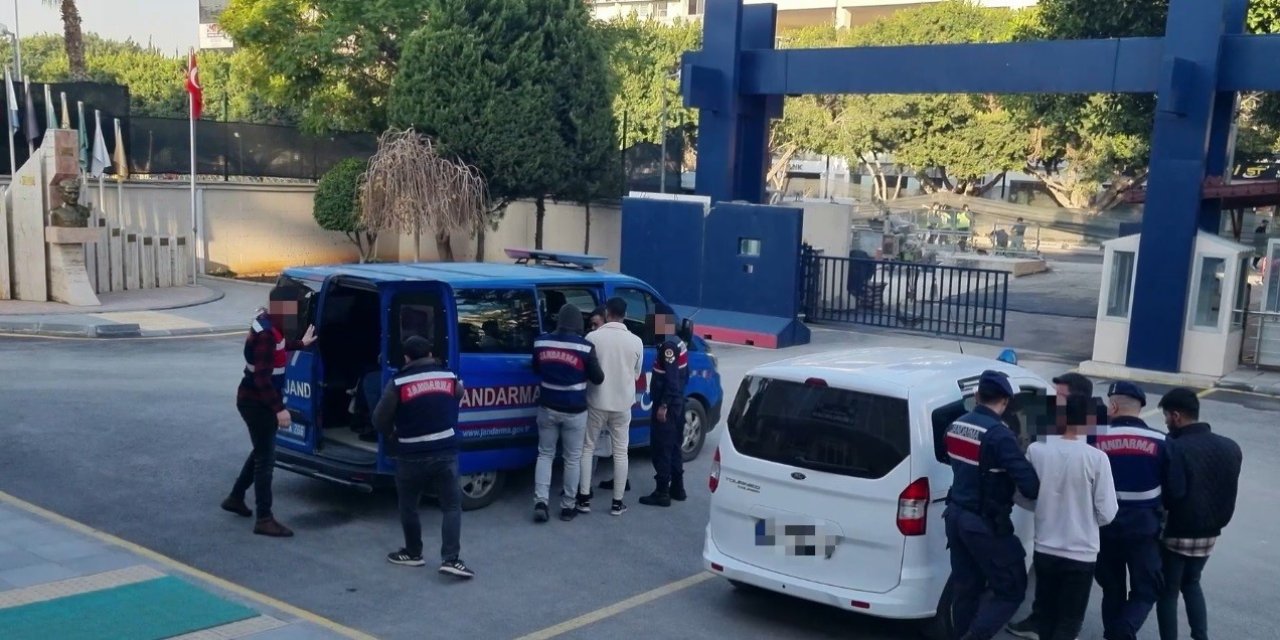 Mersin'de İkinci El Araba Dolandırıcılarına Operasyon