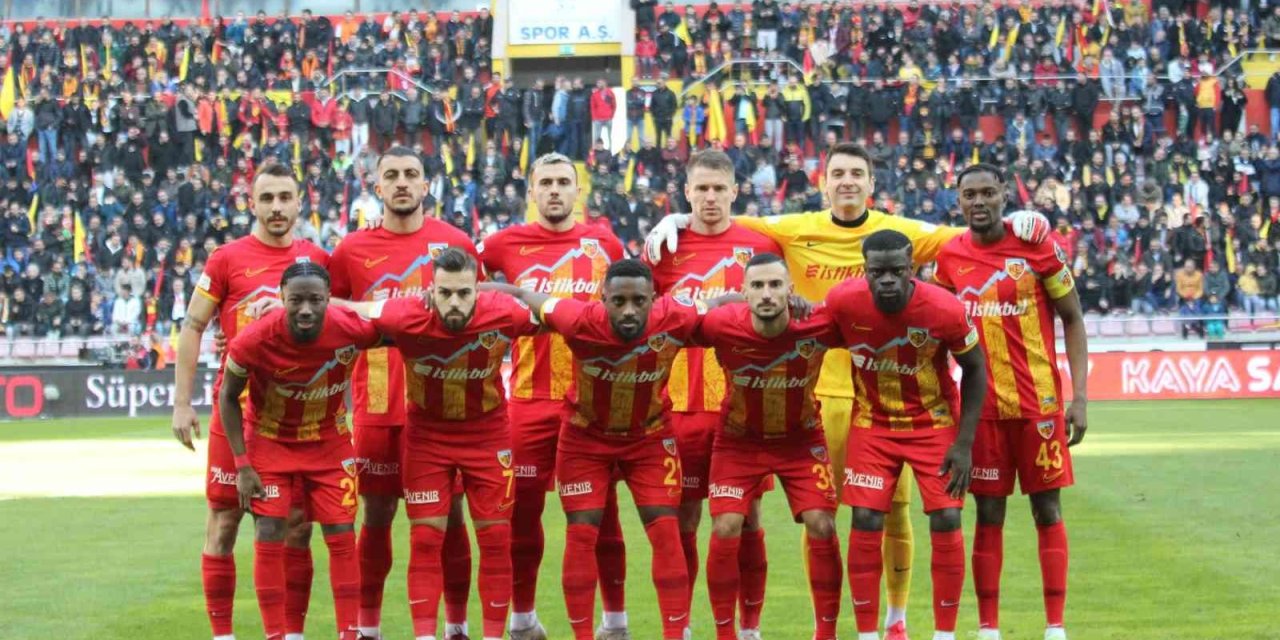 Kayserispor Başkanı Çamlı’ya 3 Ay Ceza