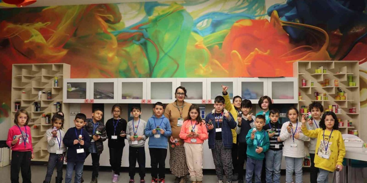 Çocuklar, Büyükşehir’in Kış Bilim Kampı İle Hem Bilgileniyor Hem De Eğleniyor