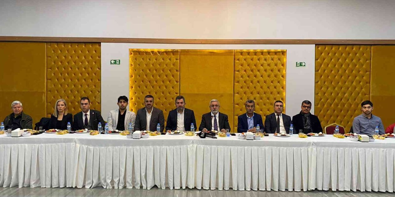 Metiner: "türk Kardeşlerimiz Pkk-hdp’ye Bakarak Kürtleri Bunlardan İbaret Zannetmesinler"