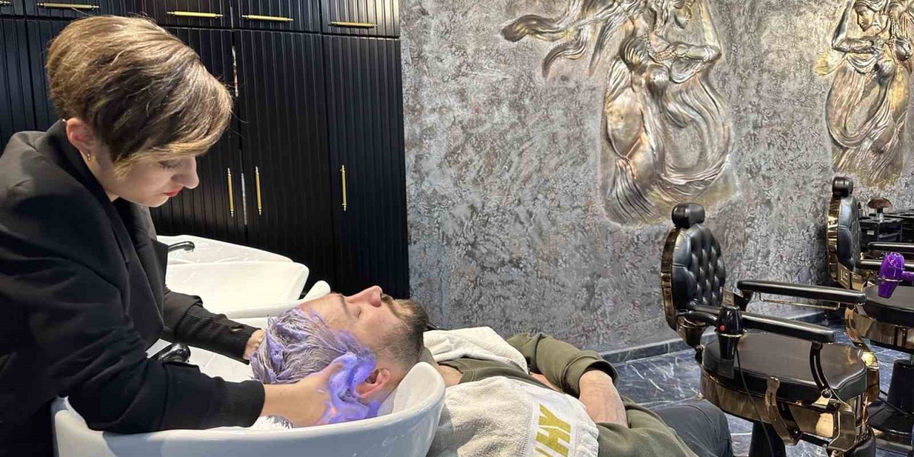 Joker’i Yeni Projelerine Saç Tasarımcı Hasan Hüseyin Yılmaz Hazırladı