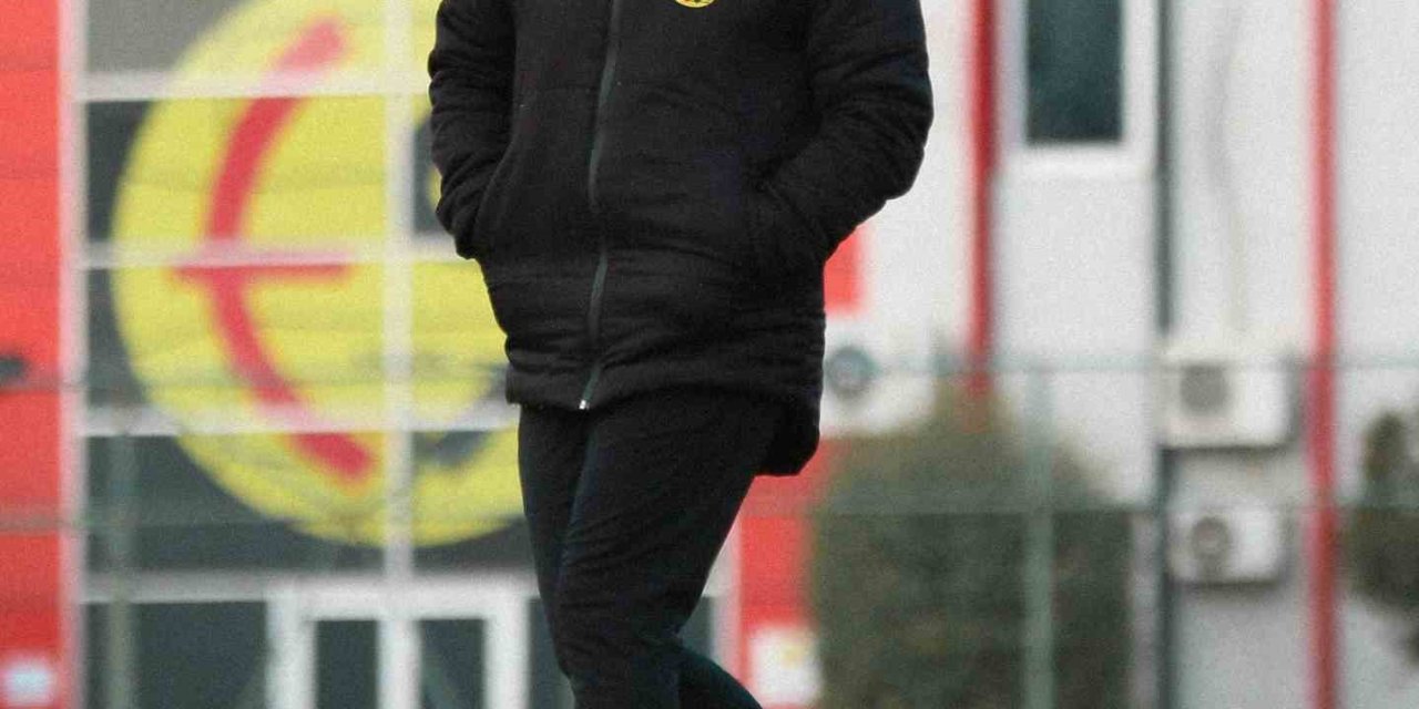 Eskişehirspor Emre Özbayer İle Yolları Ayırdı