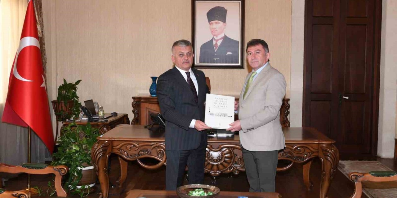 Şehzade Korkut Camisi Restorasyonu Kitaplaştı