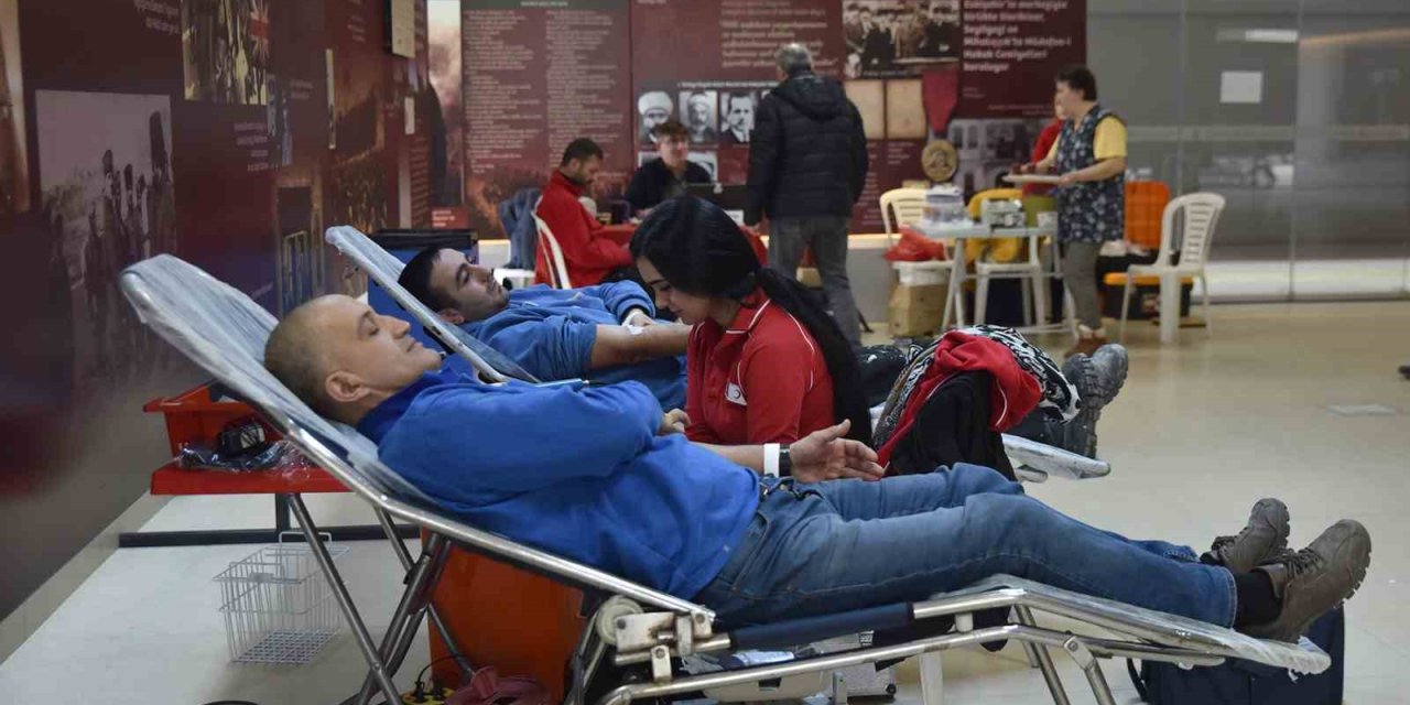 Tepebaşı Personelinden Kan Bağışına Destek