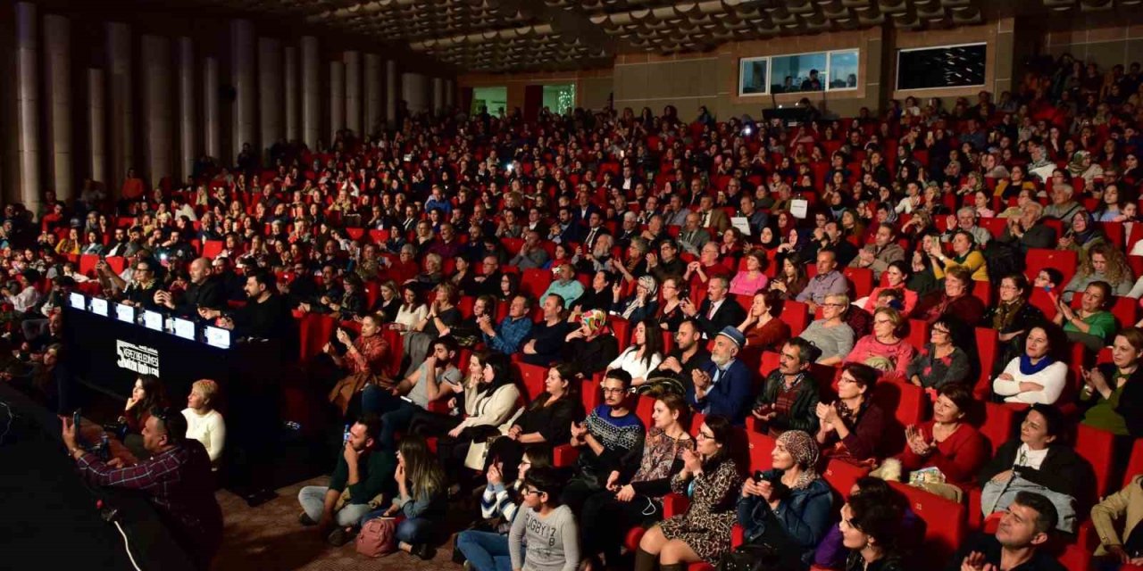 9. Ulusal Müzik Ödülleri Yarışması Yeteneklerini Bekliyor