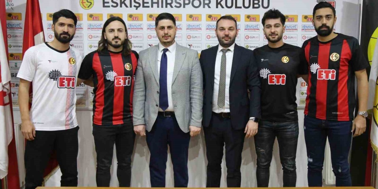 Eskişehirspor’da 6 İmza Birden