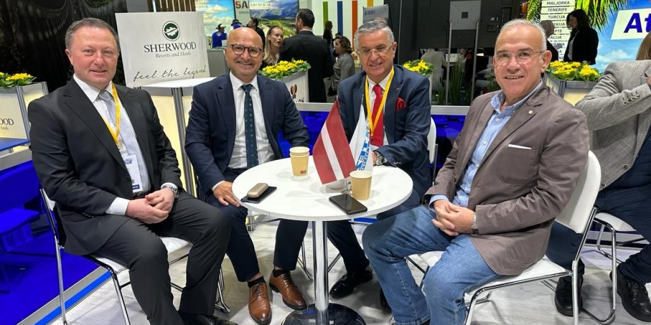 Riga’da Kemer Rüzgarı Esti