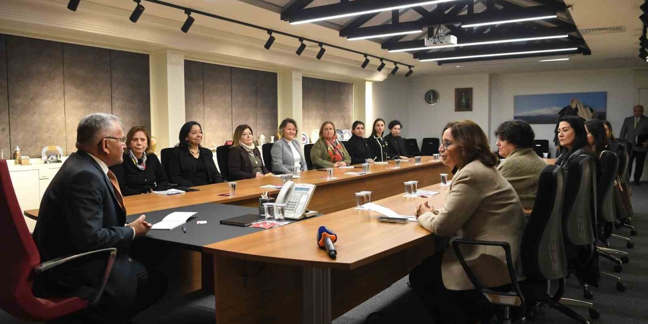 Büyükkılıç’tan Kadın Girişimcilerle İşbirliği Protokolü
